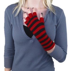 Red Glove Striped Fingerless